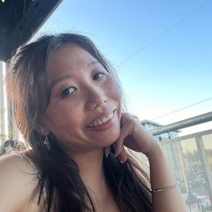 Meet your Posher, Ana